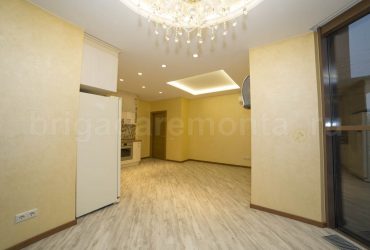 Кварцвиниловая плитка ПВХ: плюсы и минусы, состав, отличия от ламината и линолеума