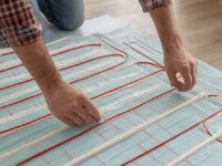 Тёплый пол под ламинат: какой выбрать и как не ошибиться